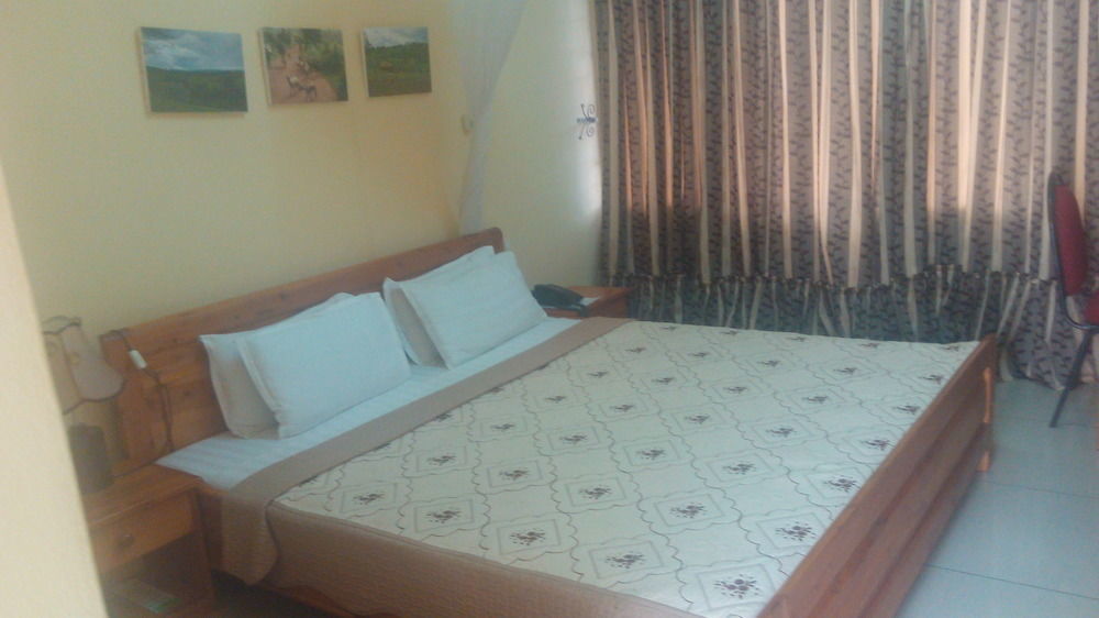 Hotel King'S Conference Centre à Bujumbura Extérieur photo